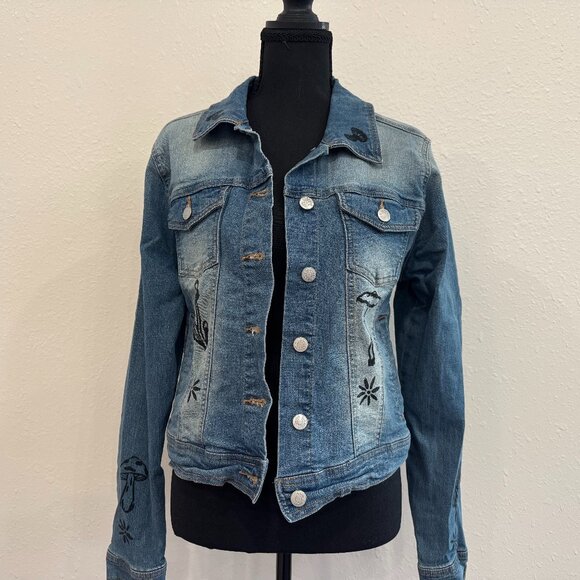Truly One-of-a-Kind Hand Block Printed Forest Nymph Jean Jacket 🧚🏻‍♂️ - Picture 6 of 15